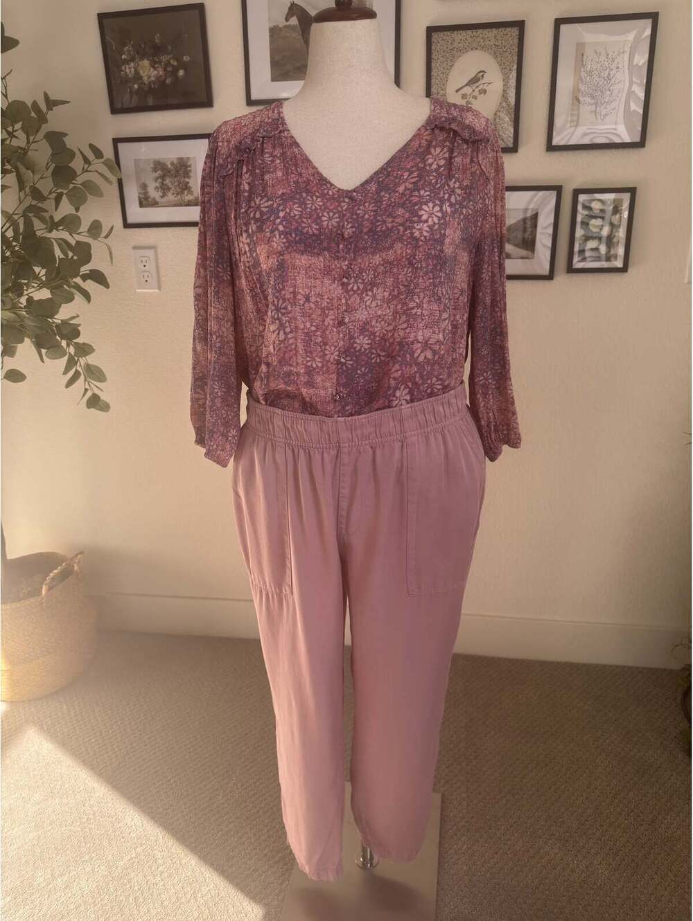 Zac & Rachel Floral Print V-Neck Blouse - Size XL